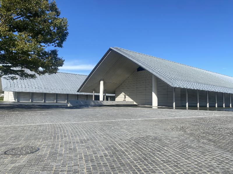 佐川美術館