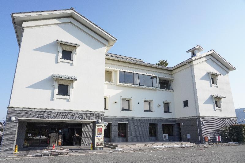 近江商人博物館・中路融人記念館（てんびんの里文化学習センター）