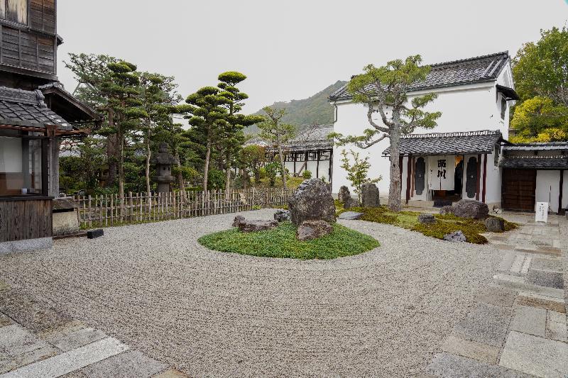西川甚五郎本店史料館